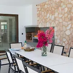 Villa Ferrer De Shorta